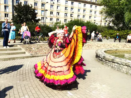 Nasi mieszkańcy bawią się na pikniku